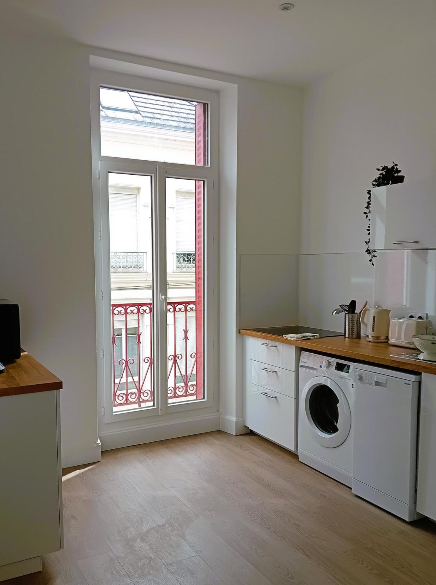 102 - Appart Renove Avec Grand Salon Et 1 Chambre - Tram Et Clinique Mutualiste A 1 Min 格勒诺布尔 外观 照片